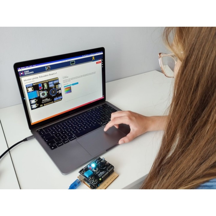 Kurs Arduino Pro ze sprzętem – Education Board v1 i pełny pakiet materiałów