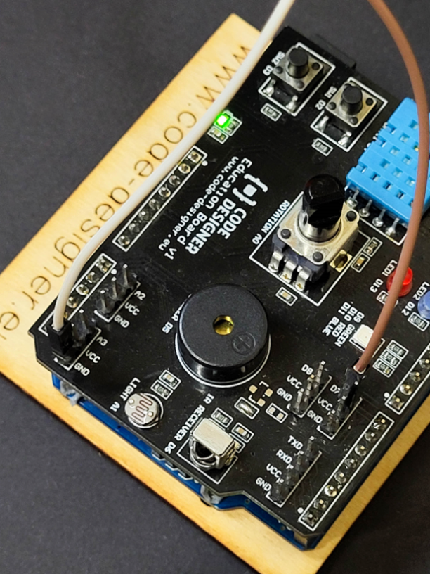 Halloween z arduino i Code Designer 10